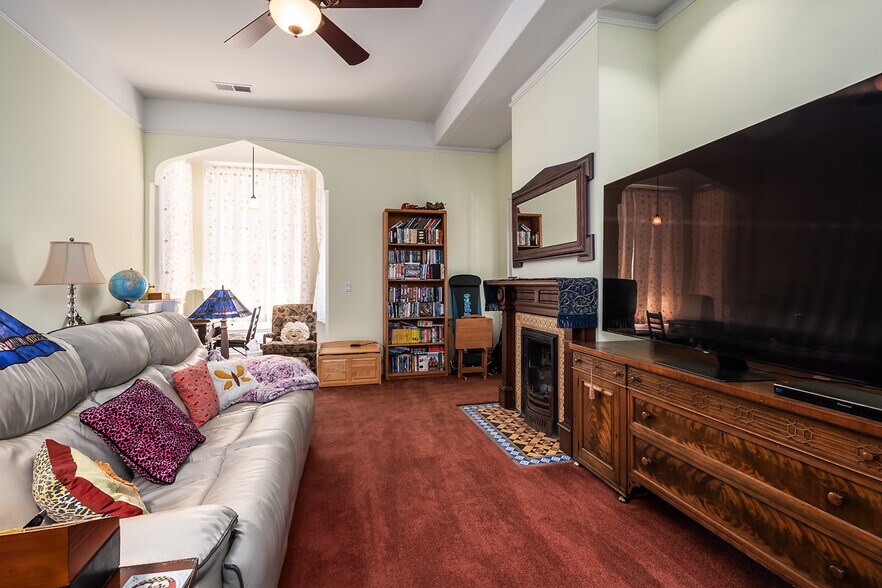 More Photos Of 333 G St, San Rafael Apartments For Sale