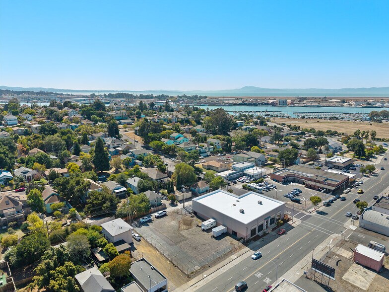 More Photos Of 111 Tennessee St, Vallejo Auto Dealership For Sale