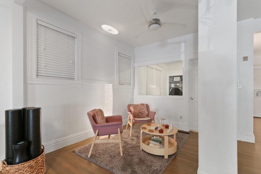 More Photos Of 2224 J St, Sacramento General Retail For Sale