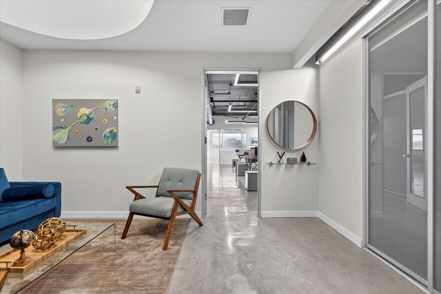 More Photos Of 7301 SW 57th Ct, South Miami Office For Sale