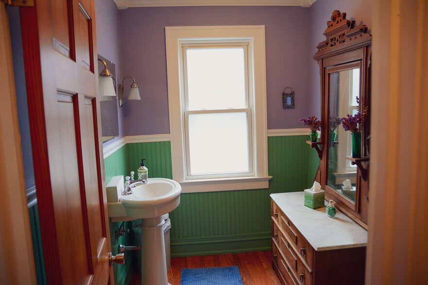 More Photos Of 1158 S Main St, Plymouth Office For Sale