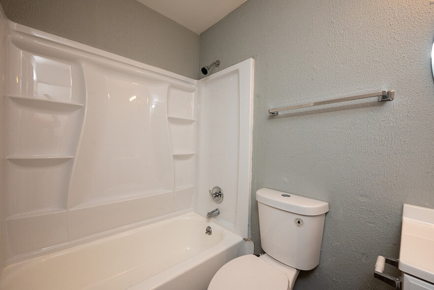 More Photos Of 1707 Arrowhead Rd, North Little Rock Apartments For Sale