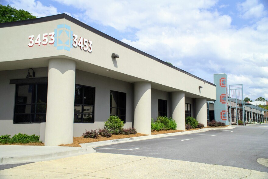 More Photos Of 3453 Pierce Dr NE, Chamblee Office For Sale