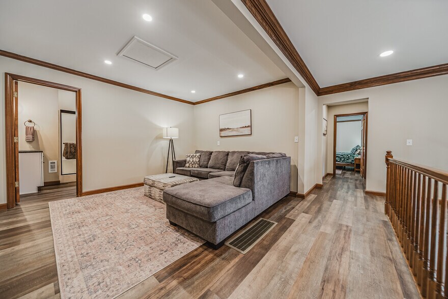 More Photos Of 23095 Buena Vista Rd, Rockbridge Apartments For Sale