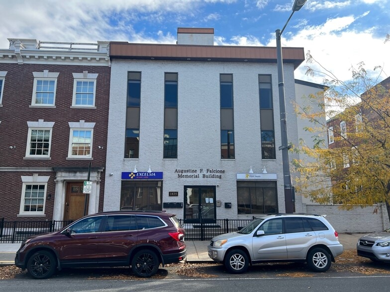 Primary Photo Of 1835 S Broad St, Philadelphia Medical For Sale