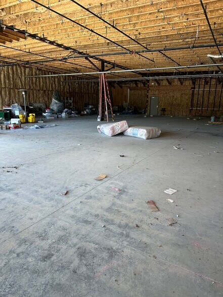 More Photos Of 232-242 Golf Club Rd, Pleasant Hill Storefront Retail Office For Lease