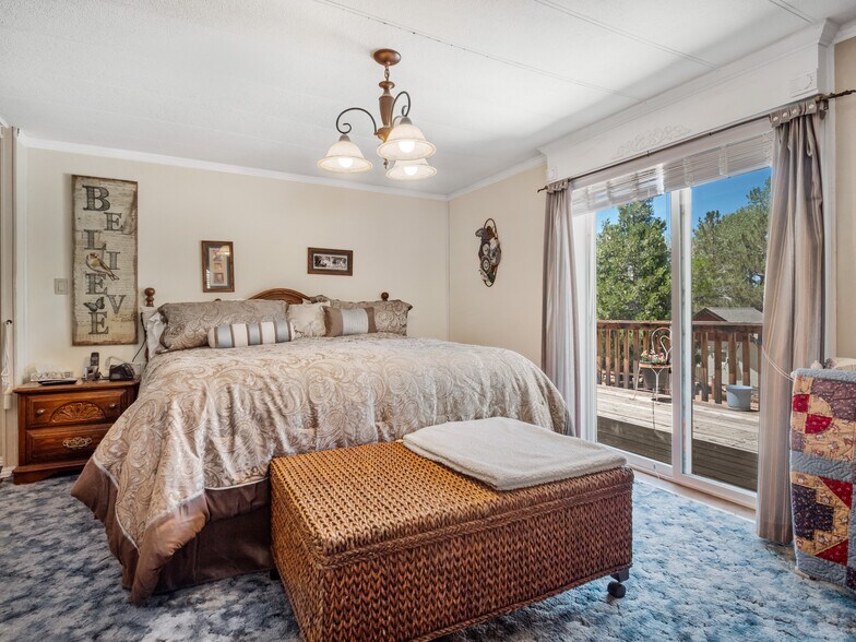 More Photos Of 106705 US Highway 395, Coleville Hotel For Sale