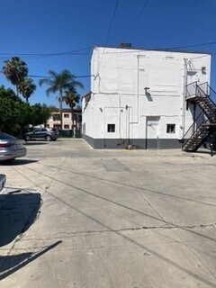 More Photos Of 522-524 N Avalon Blvd, Wilmington Storefront Retail Office For Sale