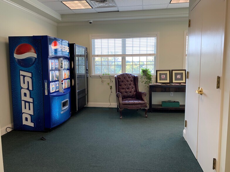 More Photos Of 5070 Route 42, Turnersville Office For Lease