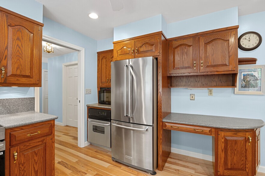 More Photos Of 0 Main Road, Westhampton Sports And Entertainment For Sale