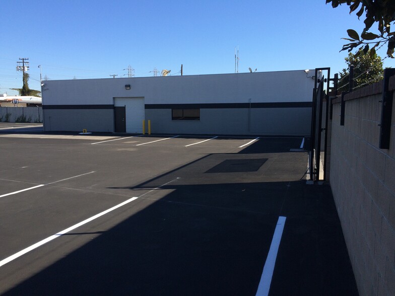 More Photos Of 8321 Monroe Ave, Stanton Contractor Storage Yard For Sale