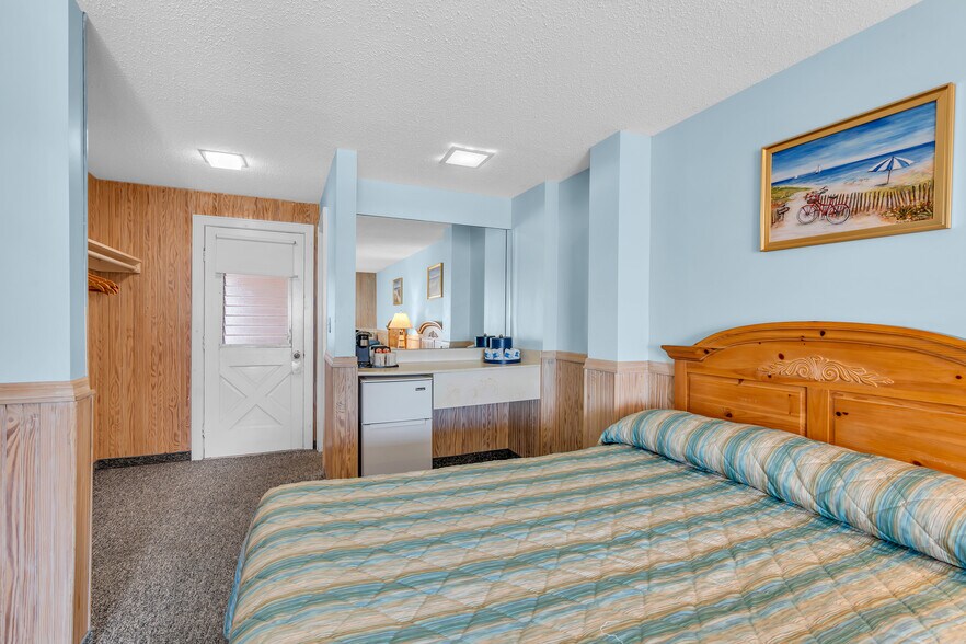 More Photos Of 1008 Ocean Ave, Point Pleasant Beach Hotel For Sale
