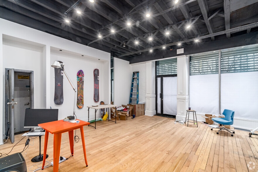 More Photos Of 177 Spring St, New York Apartments For Sale