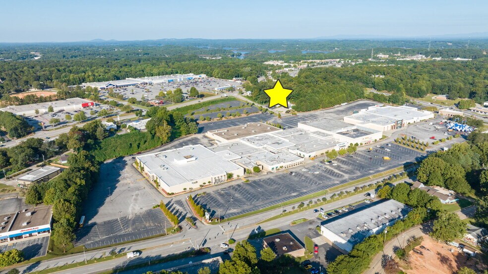 More Photos Of 1358 Plaza Dr, Gainesville Freestanding For Sale