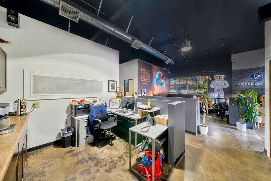 More Photos Of 1001 Goodrich Blvd, Commerce Warehouse For Sale