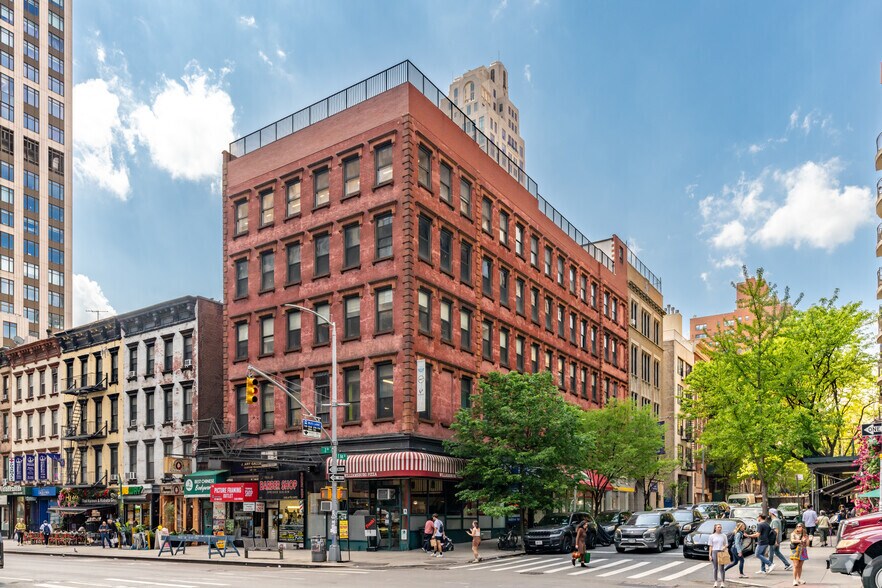 Primary Photo Of 244-252 E 84TH St, New York Medical For Lease