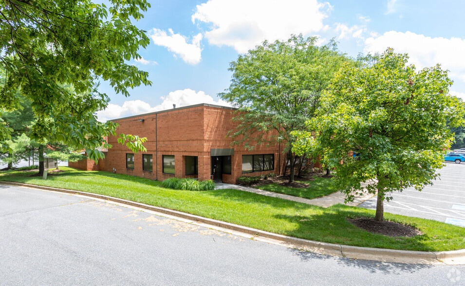 More Photos Of 9637 Liberty Rd, Randallstown Light Distribution For Lease