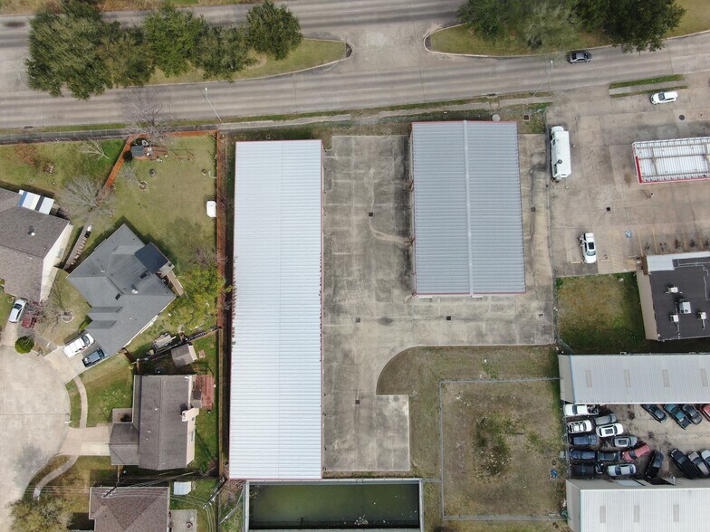 More Photos Of 16315 Bellaire Blvd, Houston Warehouse For Sale
