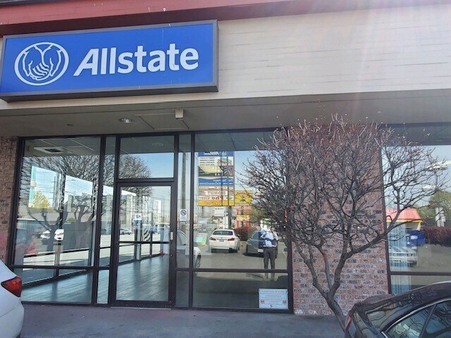 More Photos Of 2445 4th Ave S, Seattle Unknown For Lease