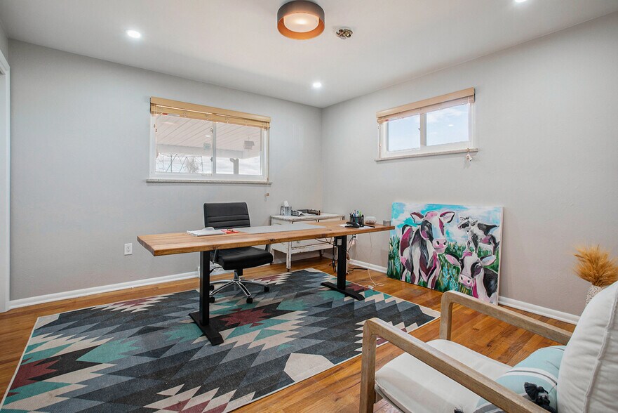 More Photos Of 13118 N Highland Cir, Littleton Warehouse For Lease