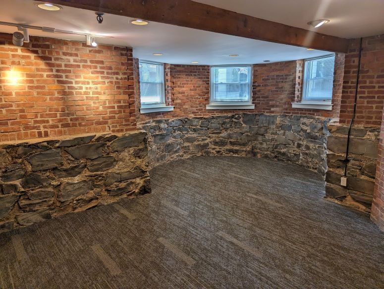 More Photos Of 4 University Rd, Cambridge Apartments For Lease