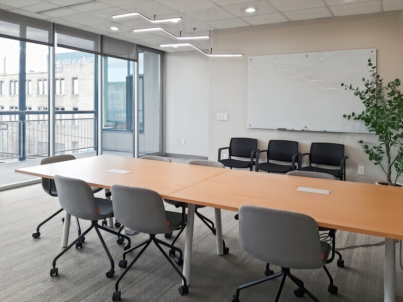 Primary Photo Of 161 S 1st St, Milwaukee Coworking Space