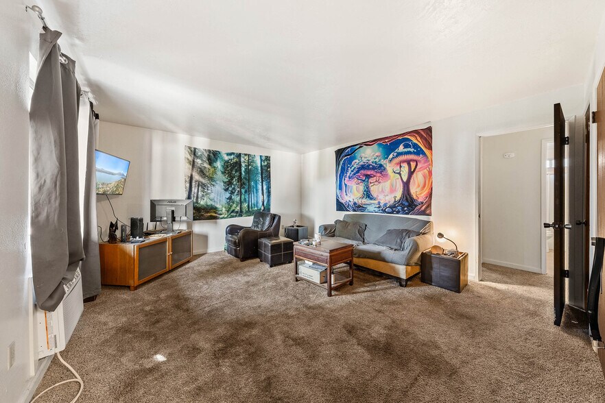 More Photos Of 4584 S Terrace Ave, Lakeport Apartments For Sale