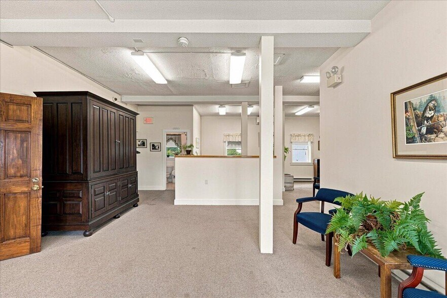 More Photos Of 953 Bar Harbor Rd, Trenton Office Residential For Sale