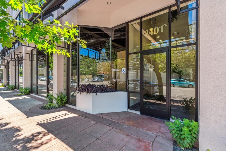 More Photos Of 1401 N Broadway, Walnut Creek Office For Lease