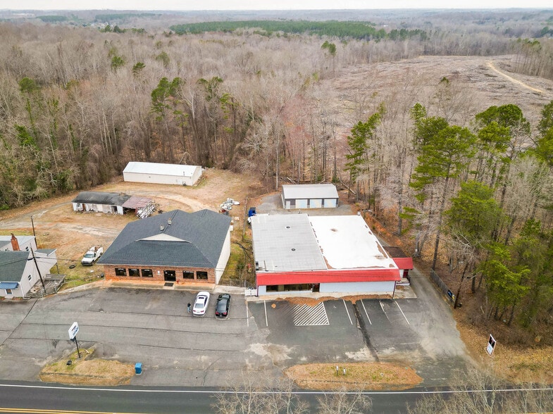 More Photos Of 1489 N Main St, Mocksville Storefront Retail Office For Sale