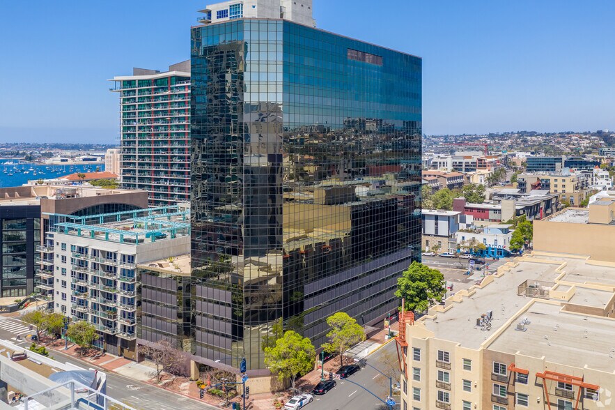 More Photos Of 610 W Ash St, San Diego Office For Lease