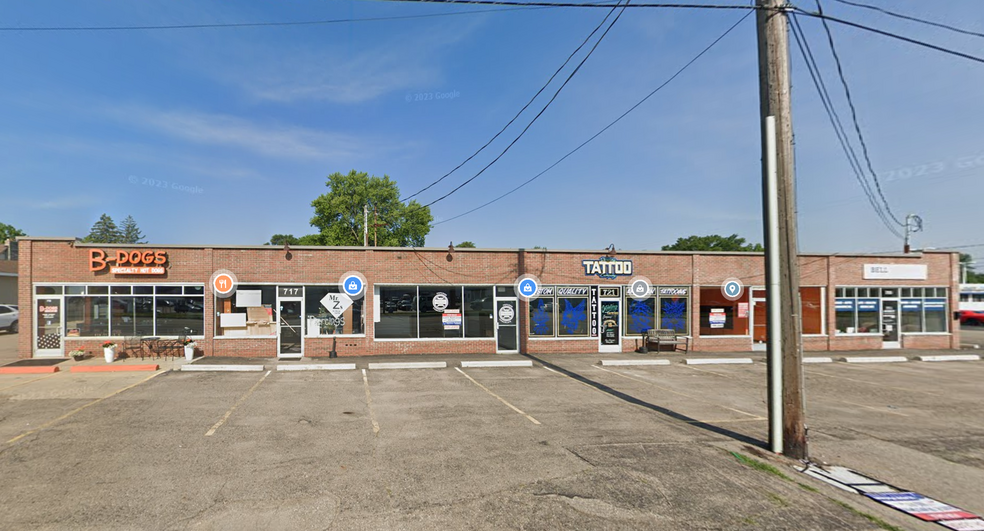 Primary Photo Of 715-725 N State Rd, Davison Freestanding For Lease