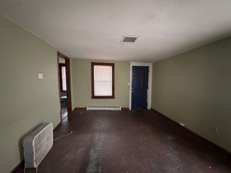 More Photos Of 64 Union St, Vernon Apartments For Sale