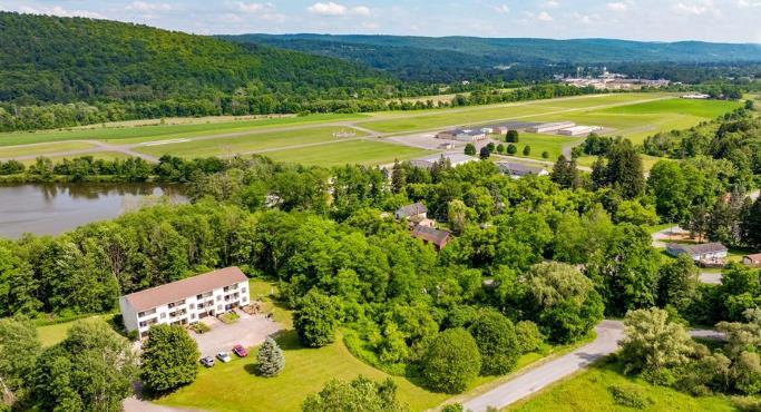 More Photos Of 114 Cassie Dr, Norwich Apartments For Sale