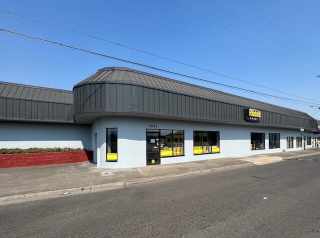 More Photos Of 1211-1233 Court St, Medford Storefront For Lease