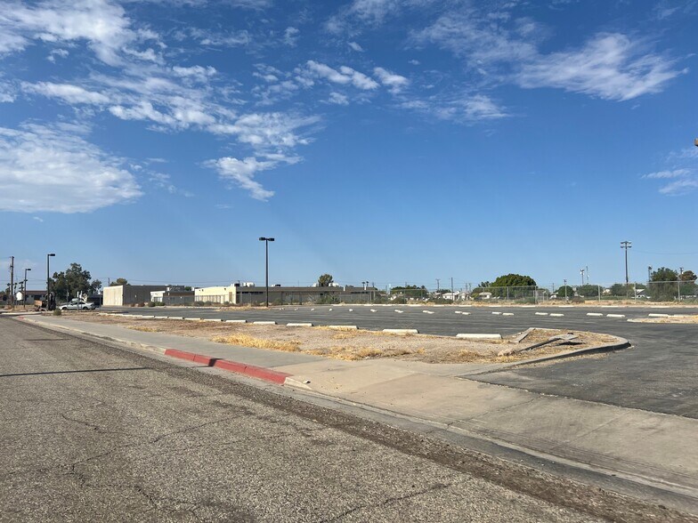 More Photos Of 401 S 3rd St, Blythe Religious Facility For Sale