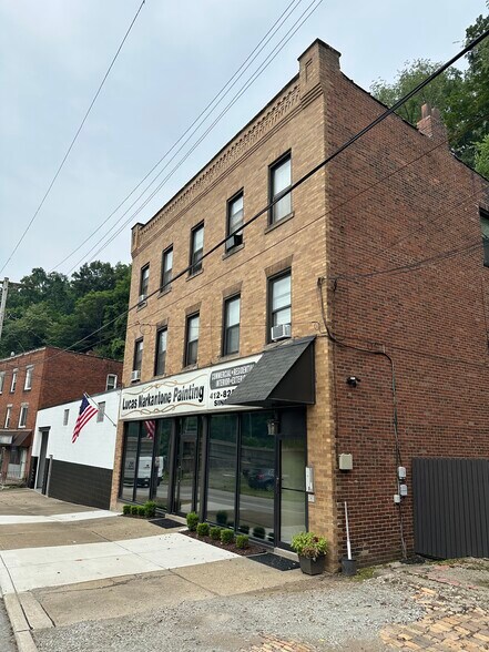 More Photos Of 1202 Electric Ave, Pittsburgh Warehouse For Sale