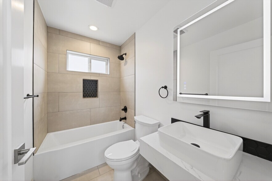 More Photos Of 337-343 N Magnolia St, Orange Apartments For Sale