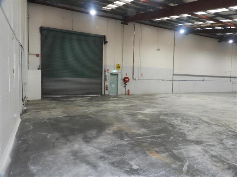 More Photos Of 192 Kingsgrove Rd, Kingsgrove Warehouse For Lease