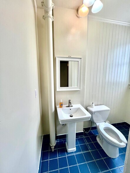 More Photos Of 100-112 Gough St, San Francisco Office Residential For Lease