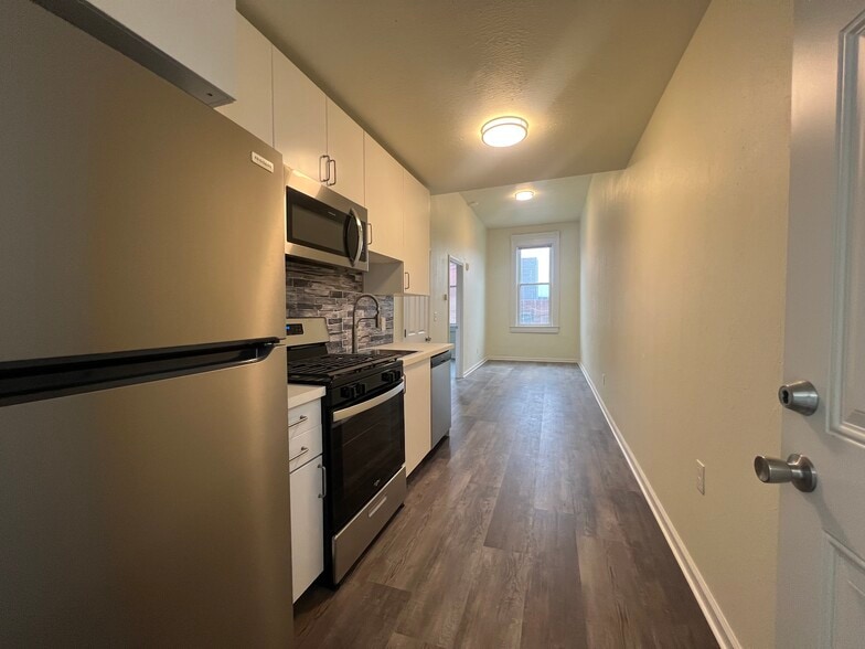 More Photos Of 609 Ann St, Homestead Storefront Retail Residential For Sale