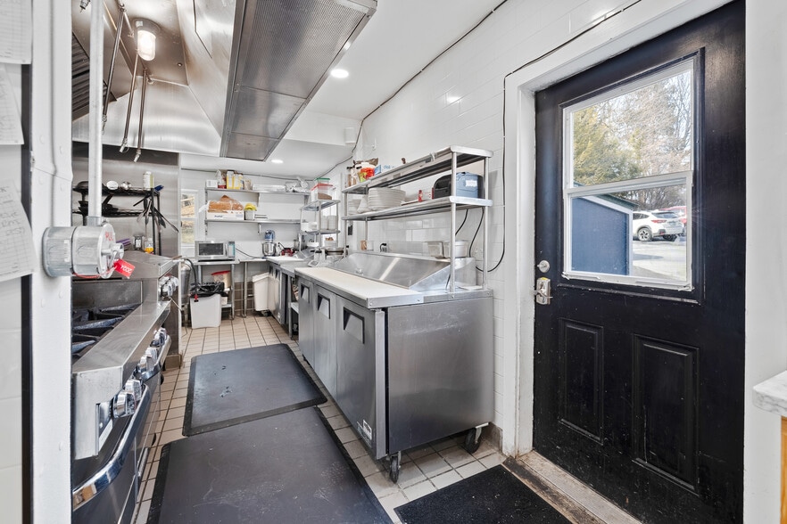 More Photos Of 4645 Main St, Manchester Center Restaurant For Sale