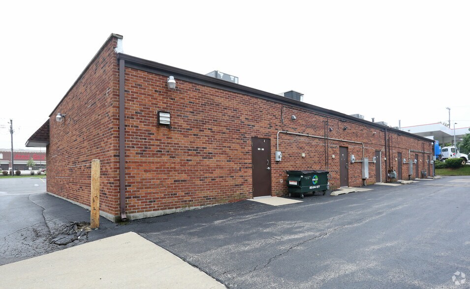 More Photos Of 444-456 E Dundee Rd, Palatine Unknown For Lease