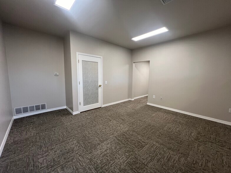More Photos Of 380 S 4th St, Boise Office For Lease