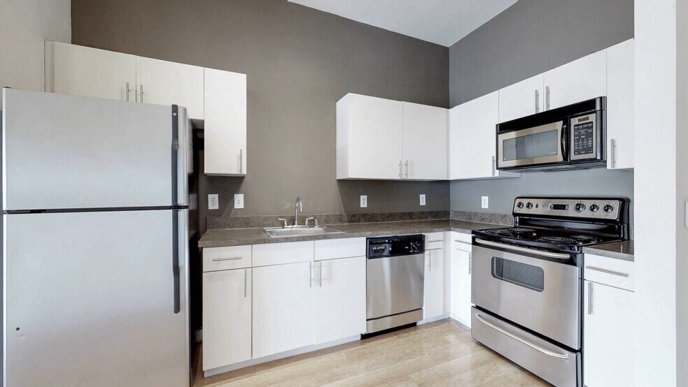 More Photos Of 1403 Slocum St, Dallas Apartments For Lease