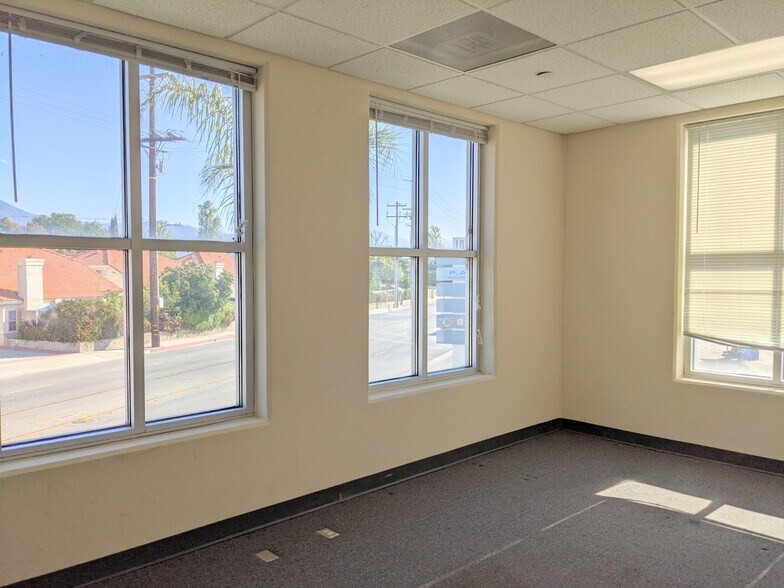 More Photos Of 10018 Lower Azusa Rd, El Monte Warehouse For Lease