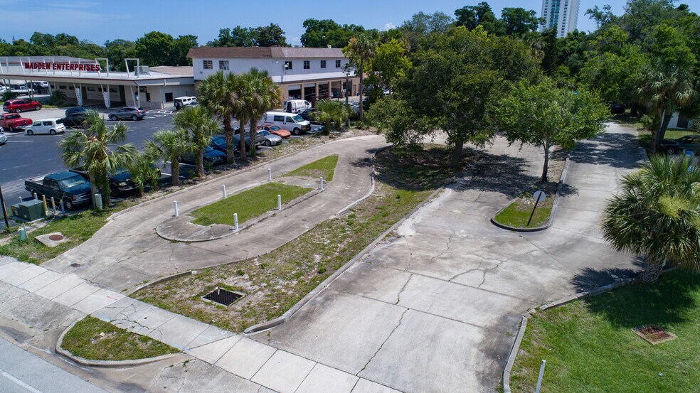 More Photos Of 223 Ridgewood Ave, Holly Hill Land For Sale