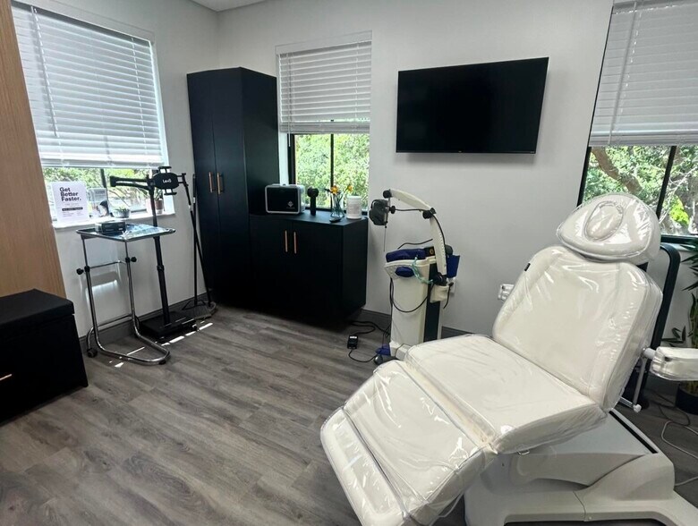 More Photos Of 1690 S Congress Ave, Delray Beach Medical For Lease