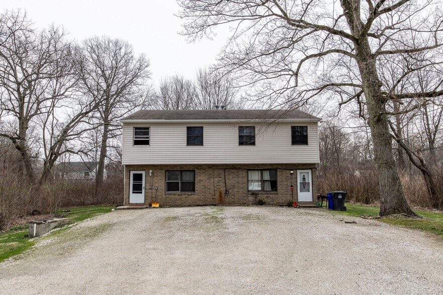 More Photos Of 3800 Grace Dr, Kent Multifamily For Sale