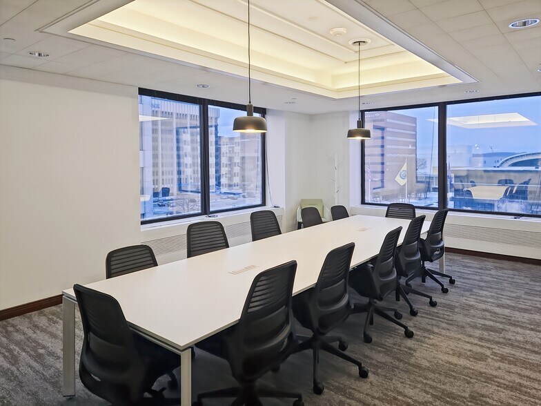 Primary Photo Of 300 Ottawa Ave NW, Grand Rapids Coworking Space